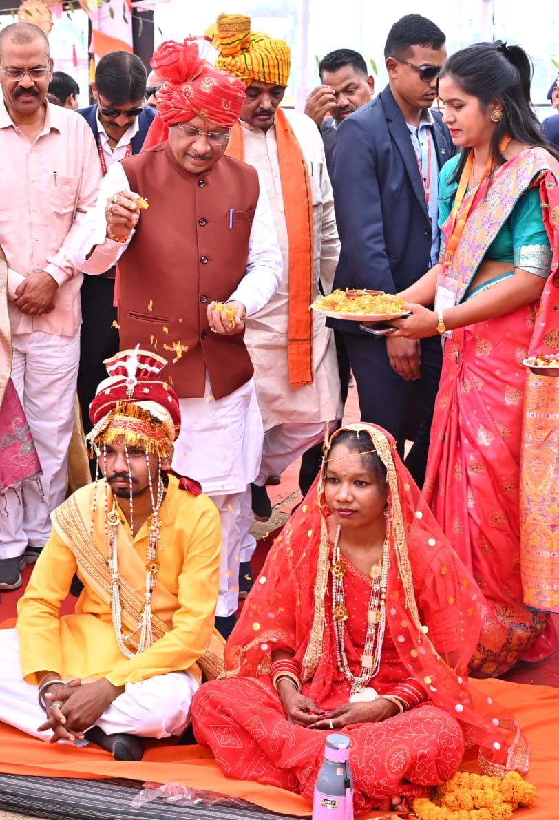 मुख्यमंत्री कन्या विवाह योजना में 6,412 जोड़ों का विवाह, सामाजिक समरसता का बना विश्व रिकॉर्ड