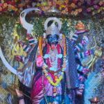 शक्तिधाम महाकाली मंदिर में पंचमी पर मां महाकाली का भव्य श्रृंगार, भक्तों की उमड़ी भीड़