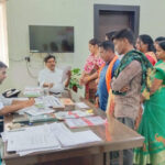 कलेक्टर ने जनदर्शन में सुनी नागरिकों की समस्याएँ, दिए त्वरित निपटान के निर्देश