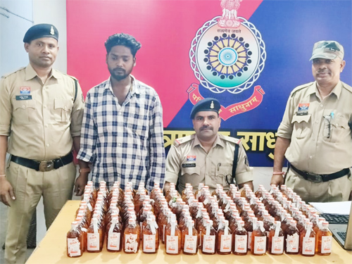 परशुराम जयंती शोभा यात्रा के दौरान पुलिस ने अवैध शराब&hellip;