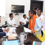 कलेक्टर ने जनदर्शन में सुनी नागरिकों की समस्याएँ