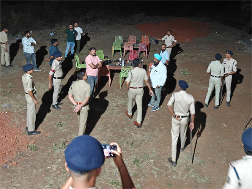 ढाबों में शराब पिलाने पर कार्रवाई : 3 संचालक गिरफ्तार,&hellip;