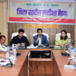 किसानों को पीएम आशा योजना के तहत अधिक से अधिक करें लाभान्वित : कलेक्टर