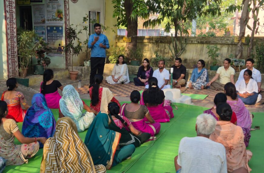 कलेक्टर ने सुरगी आयुष्मान आरोग्य मंदिर में योगाभ्यास में लिया&hellip;