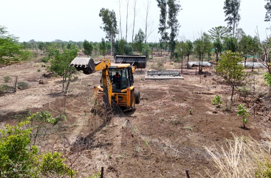 अवैध प्लाटिंग पर जिला प्रशासन का चला बुलडोजर, बघेरा एवं&hellip;
