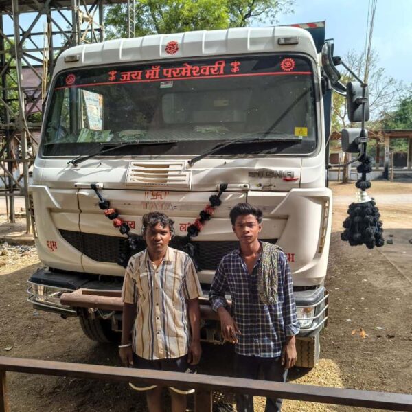 रेत के अवैध परिवहन पर खनिज विभाग की कार्रवाई, तीन हाईवा जब्त