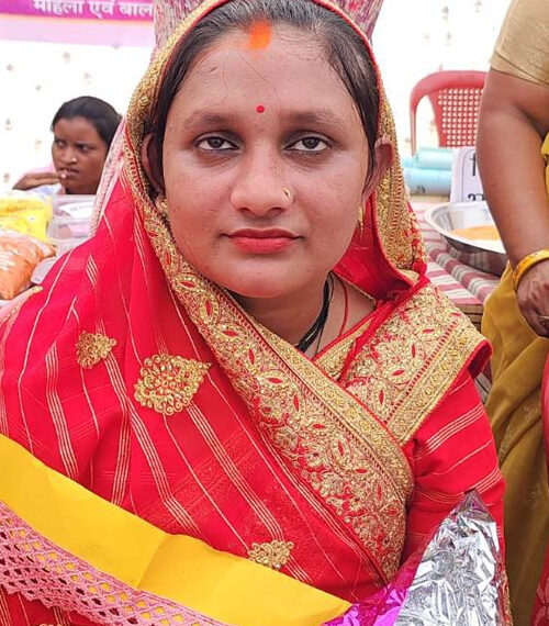 सुशासन तिहार : भारती को मिला सुपोषण किट का उपहार