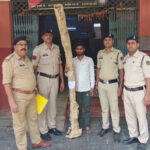 घर की बाड़ी में हो रही थी गांजे की खेती, पुलिस की दबिश में 6 हरे पौधे जप्त, आरोपी जेल भेजा गया