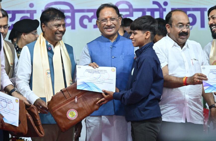 मुख्यमंत्री विष्णुदेव साय ने खिलाड़ियों का बढ़ाया उत्साह : 2036&hellip;