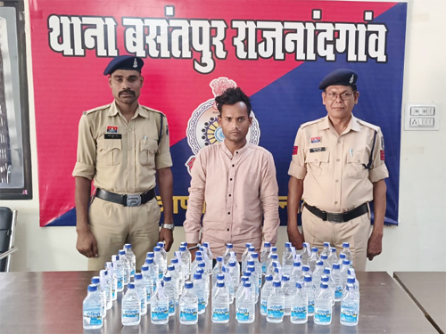 85 पौवा शराब के साथ युवक गिरफ्तार, मोटरसाइकिल भी जब्त