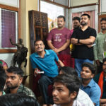 व्यस्त जनसंपर्क कार्यक्रम के बीच महापौर मधुसूदन यादव ने सुनी ‘मन की बात’