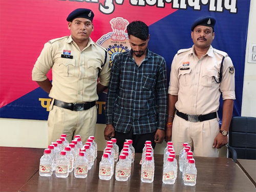 48 पौवा देशी शराब के साथ युवक गिरफ्तार, बसंतपुर पुलिस की कार्रवाई