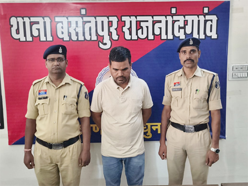 नगर निगम का फर्जी बाबू गिरफ्तार, अटल आवास दिलाने के&hellip;