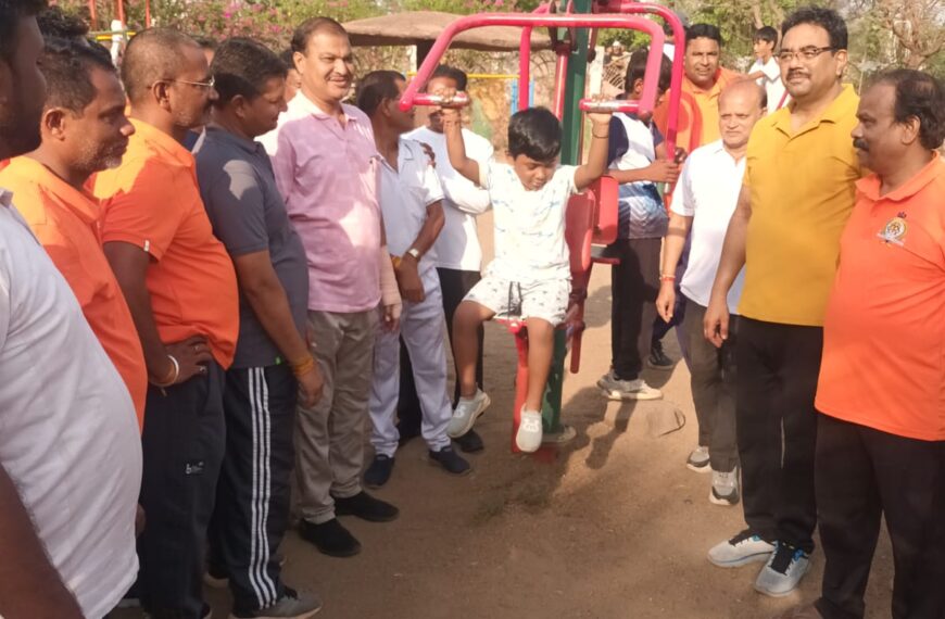 मस्ती की पाठशाला में गूंजा उत्साह, पारंपरिक खेलों और जुम्बा&hellip;