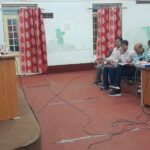 राजस्व विभाग की समीक्षा : आयुक्त ने हर दिन का लक्ष्य तय कर टैक्स वसूली में तेजी लाने के दिए निर्देश