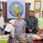 200 से अधिक विद्यार्थियों को मिले बैकलॉग की निष्पक्ष जांच की मांग, एबीवीपी ने प्राचार्य को सौंपा ज्ञापन