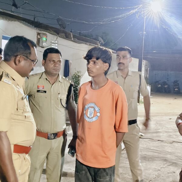 राजनांदगांव में भारी पुलिस बल की कॉम्बिंग गश्त, 89 असामाजिक तत्व खंगाले