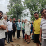 झमाझम बारिश से बेहाल राजनांदगांव, अमले के साथ सड़क पर उतरे महापौर व आयुक्त