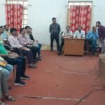 निगम की राजस्व बैठक : 20 दिनों में 1.50 करोड़ से ज्यादा की वसूली, आयुक्त मरकाम ने 3 अफसरों को किया पुरस्कृत