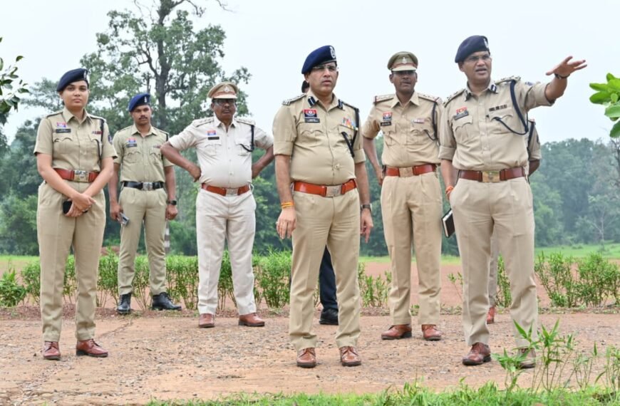 आईजी अजय यादव का मानपुर-मोहला में आकस्मिक निरीक्षण, साइबर ठगी&hellip;