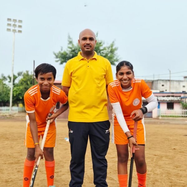 जान्हवी और भावेश का संभागीय हॉकी दल में चयन, 26वीं राज्य स्तरीय शालेय क्रीड़ा प्रतियोगिता में करेंगे प्रतिनिधित्व