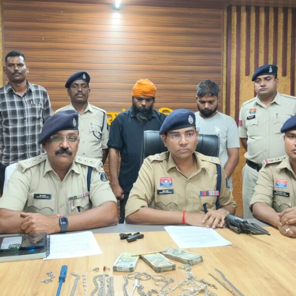 दिनदहाड़े चोरी का बसंतपुर पुलिस ने किया पर्दाफाश : जेल में रची गई थी साजिश, 2 आरोपी गिरफ्तार