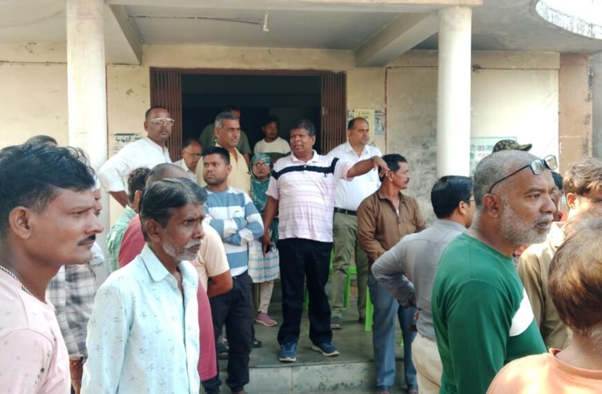 निगम की बड़ी कार्रवाई : ग्रामीण क्षेत्र से शहर में लाकर छोड़े जा रहे थे 50 मवेशी, पकड़ाया तो लगा 7700 रुपए जुर्माना