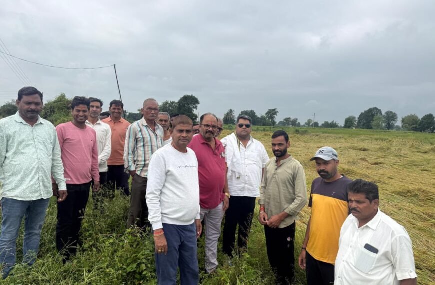 खेतों में बिछी धान की फसल देख किसानों का दर्द&hellip;