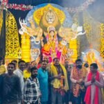 महापौर यादव ने विभिन्न दुर्गा पंडालों में किए माता के दर्शन, नगरवासियों की सुख-समृद्धि की कामना