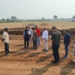 कलेक्टर जितेन्द्र यादव ने ग्राम सुंदरा में विकास कार्यों का किया औचक निरीक्षण
