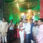 माँ दुर्गा की महाआरती में शामिल हुए तोमर